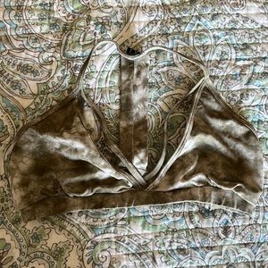 Lici Fit Emerald Strappy bra